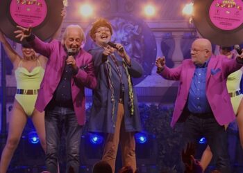 Feestduo De Deurzakkers ontvangt allereerste AVROTROS Carnaval Oeuvre Award