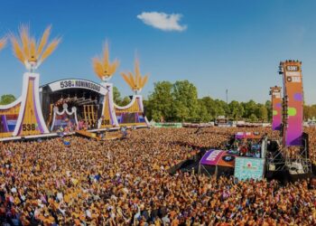 Nielson na boycot toch op het podium op koningsdag.