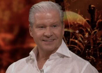 Dries Roelvink geeft zijn schoondochter belangrijk advies