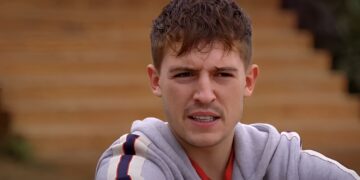 Lil’ Kleine vreemdgegaan… en zij is héél bekend