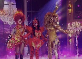 Grote emoties door Mystery Queen in Make Up Your Mind