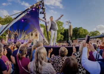 Jan Smit komt met een gigantisch groot nieuwtje