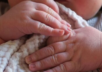 Giel Beelen deelt gezinsgeluk: ‘Wat een wondertje!’