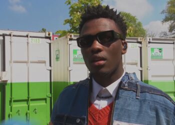 Claude snapt er niets van: ‘Waarom zoiets doen?’