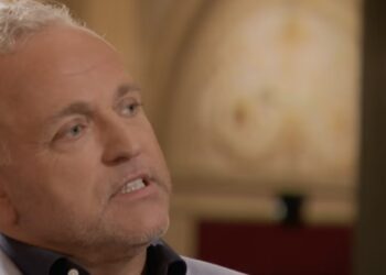 Gordon wederom helemaal afgebrand: ‘Met z’n snuifkop!’