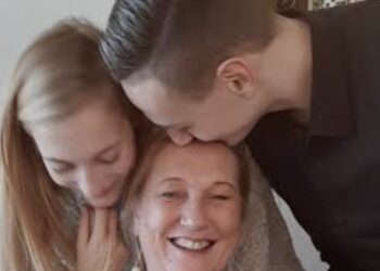 Emotie bij moeder S10: ‘Dit geeft ons weer wat hoop’