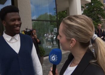 Claude komt met enorme ‘verrassing’ bij uitzwaaimoment