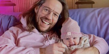 Kersverse papa dj Giel Beelen maakt iets bijzonders bekend