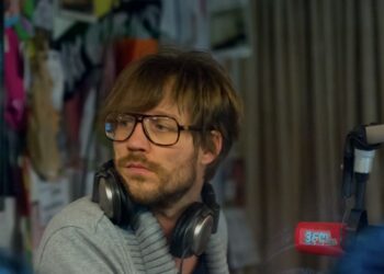 Kersverse papa dj Giel Beelen maakt iets bijzonders bekend