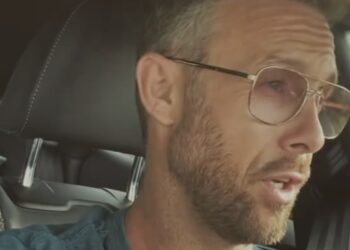 Charly Luske verrast met opvallende stap in zijn leven