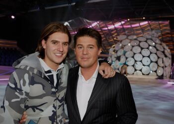 Grote bezorgdheid om zieke Martijn Krabbé:’Blijft vreselijk’