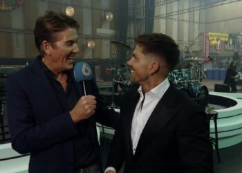 Intiem moment tussen André en publiek zorgt voor kippenvel