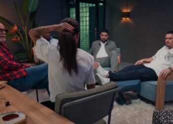 Zien: Jaimie ex van Lil Kleine pakt uit met opvallende flirt bij Harrie Snijders