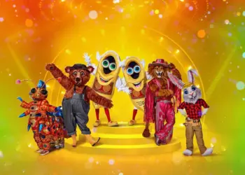 Publiek en jury in totale shock door onverwachte onthulling bij The Masked Singer