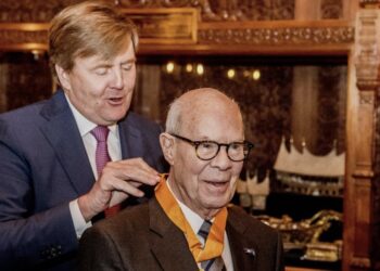 Bewonderde grootheid zorgt voor ontroerde reacties in heel het land