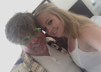 Dochter René Karst deelt onverwachte boodschap: ‘Het begint nu pas’