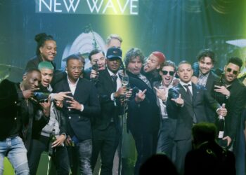 Zichtbaar Emotionele Lil kleine na legendarisch concert