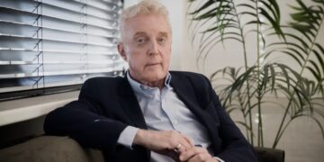 Noodalarm bij André van Duin in Amsterdam