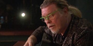 Eerste carnaval zonder René Karst: “Dit blijft zo dubbel”