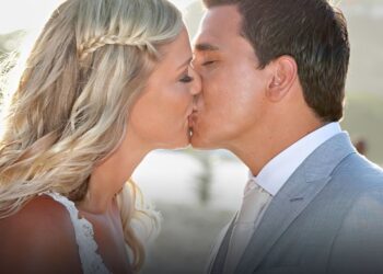 Johan Derksen trekt opvallende conclusie over ex van Jan Smit en vrouwen in Volendam