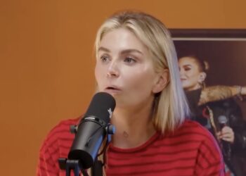 Aangrijpende bekentenis Roxeanne Hazes: ‘Dit zit nog altijd heel diep’
