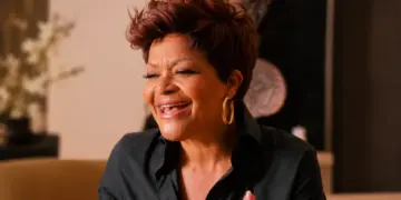 Ruth Jacott komt met levensles die velen te laat beseffen: ‘Het geeft rust’