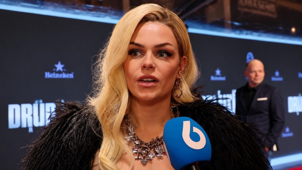 Grote zorgen rond Davina Michelle na heftige situaties: ‘Waanideeën en aanvallen’