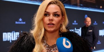 Grote zorgen rond Davina Michelle na heftige situaties: ‘Waanideeën en aanvallen’