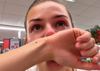 Davina Michelle plots voor loodzwaar dilemma: ‘Dit is een moeilijke situatie’