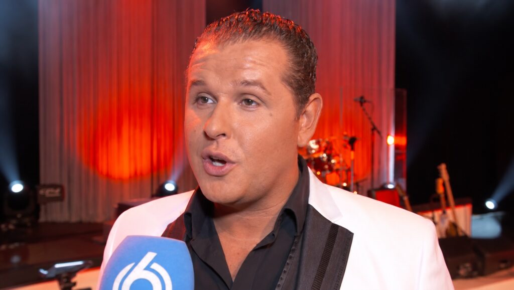 Enorme klap voor John West: ‘Dit is bijzonder pijnlijk’